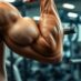 Trening bicepsów nachwytem: technika, ćwiczenia i błędy do unikania